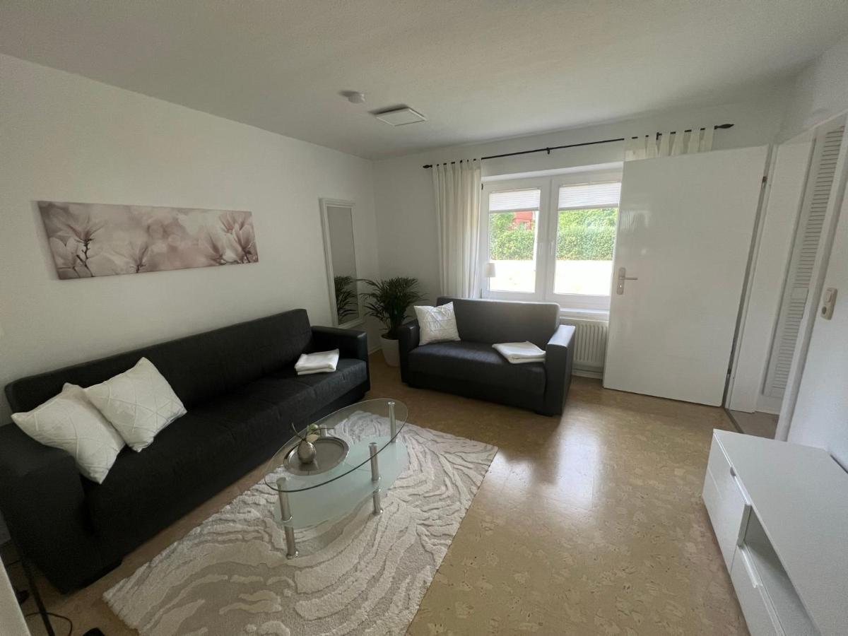 Familienfreundliche Ferienwohnung Mit Wintergarten Badow Exterior photo